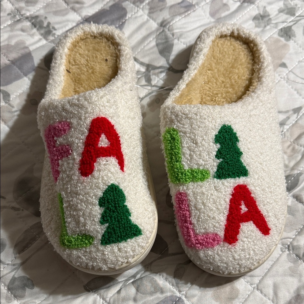 White Fuzzy Holiday Slippers with Colorful Lettering